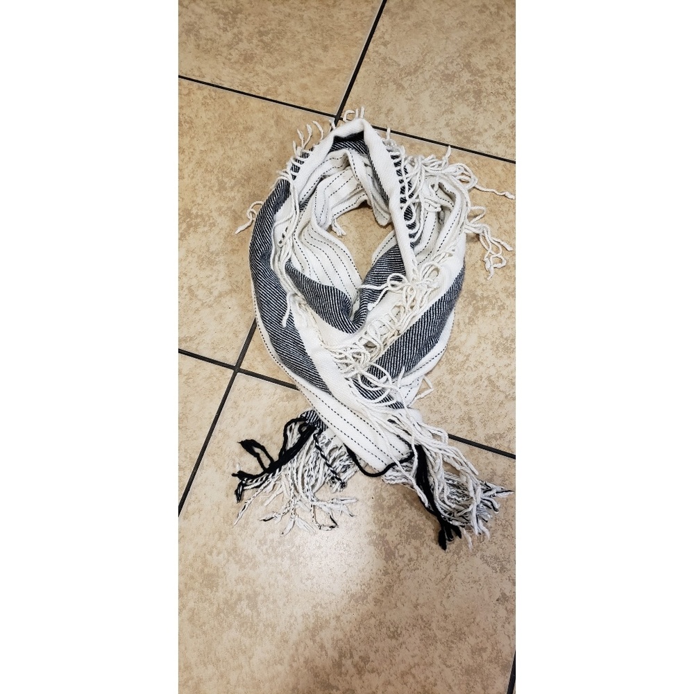 Banana Republic Scarf